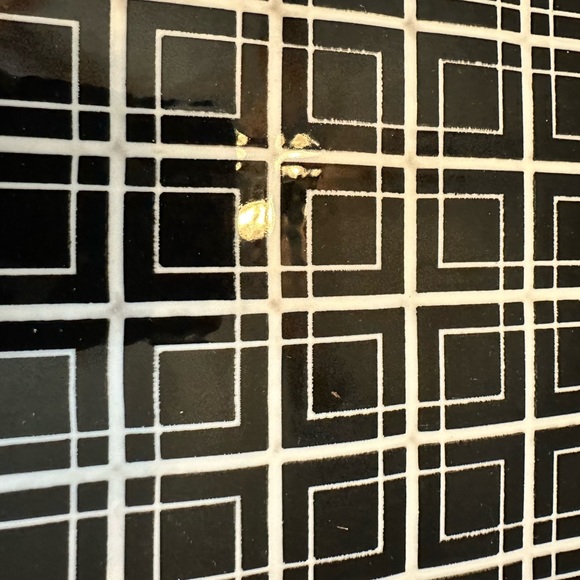 Dover & York Black and White Geometric Pattern Ceramic Dinner Plate 10.25” New - Picture 6 of 6